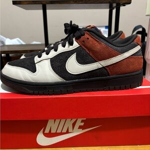 Nike Red Panda Dunk Low Retro PRM in Light Orewood Brown and British Tan men’s.